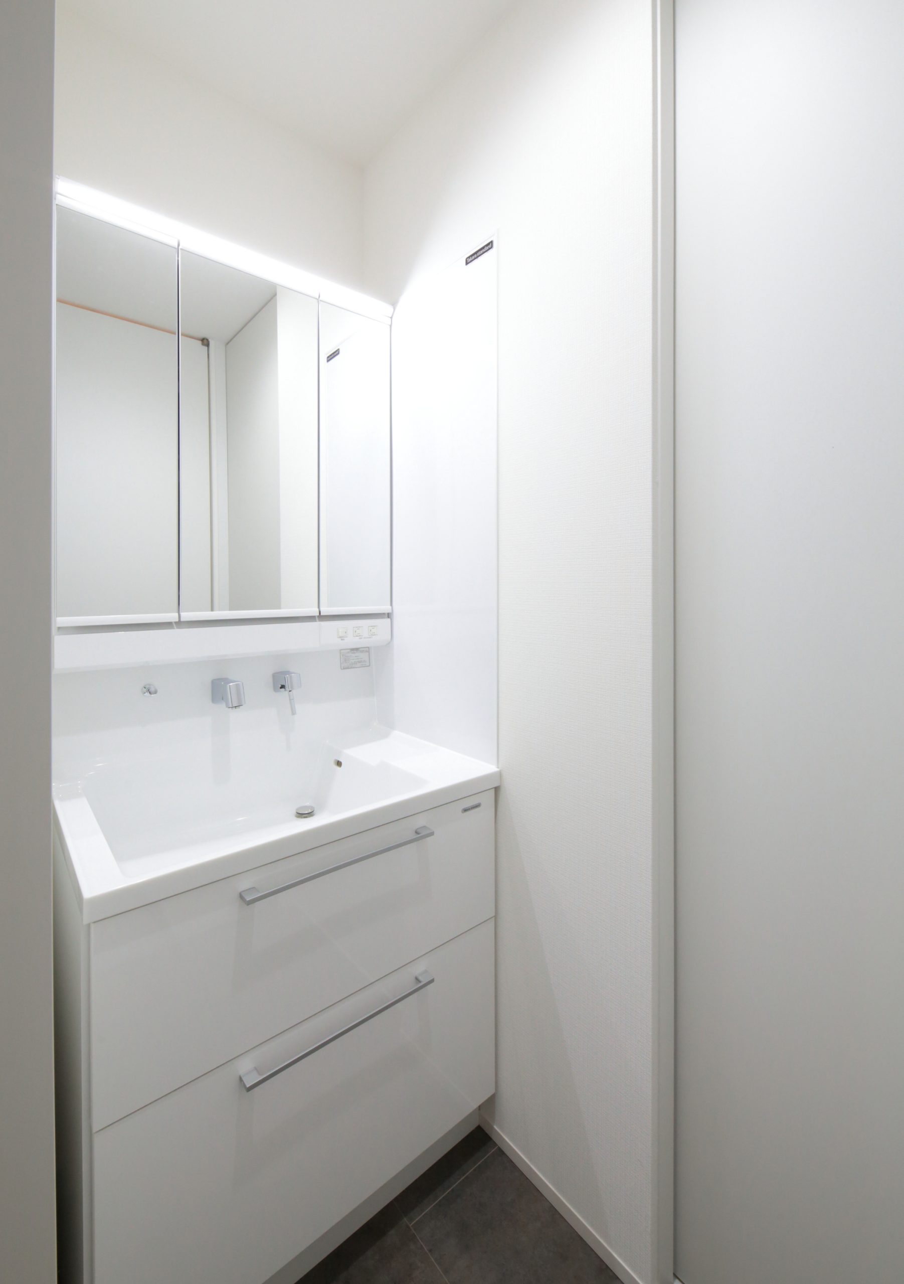 【窓のないスリット廊下の家】 四條畷市 注文住宅 Ｋ様邸
