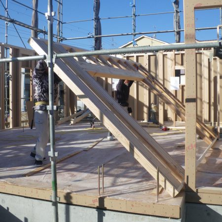 ツーバイフォー工法 建て方 1階壁起こし 株式会社ナカタコーポレーション ツーバイフォー工法 建て方 1階壁起こし 株式会社ナカタコーポレーション